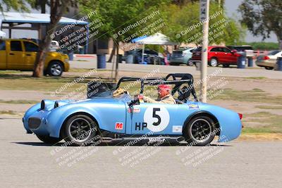 media/Apr-30-2022-CalClub SCCA (Sat) [[98b58ad398]]/Around the Pits/